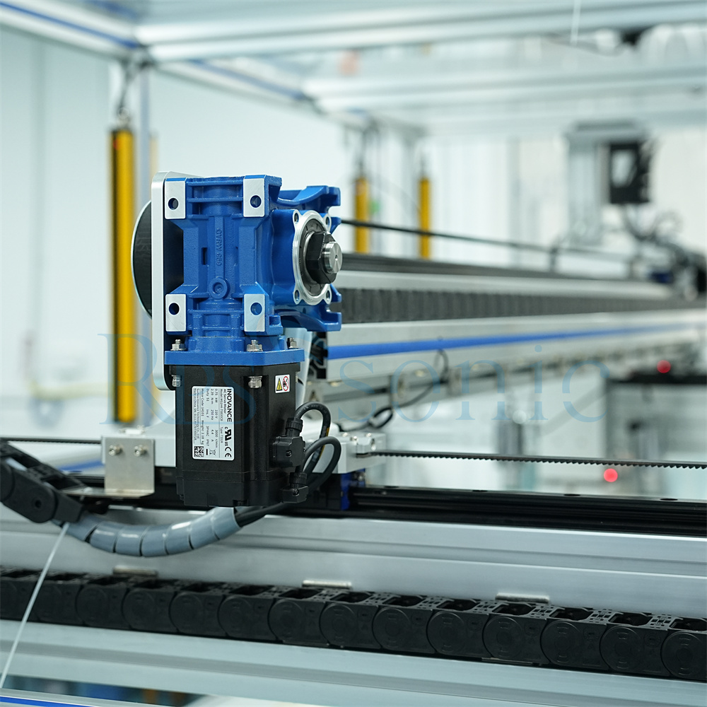 Ультразвуковая машина для резки торта, хлеборезка с конвейерной лентой