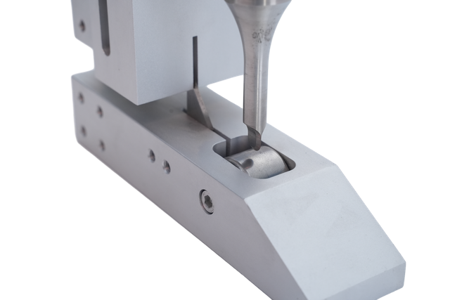 Портативная ультразвуковая машина для резки и запечатывания